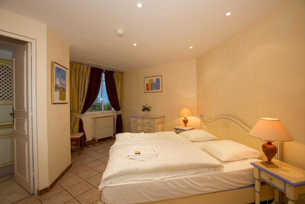 Residence Les Tourelles Sainte-Maxime Quarto foto